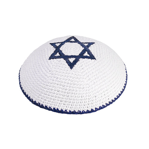 כיפה סרוגה לבנה רקמה מגן דוד ופס מסגרת בכחול כה בד כחול,לבן