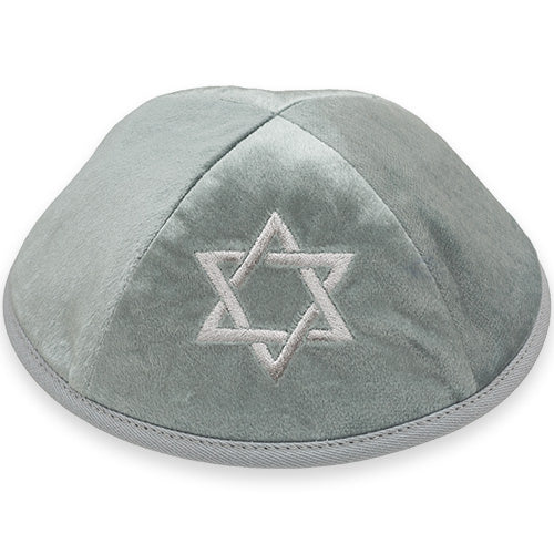 כיפה קטיפה עם ריקמה מגן דוד גודל 4 - ירוק בהיר קטיפה ירוק