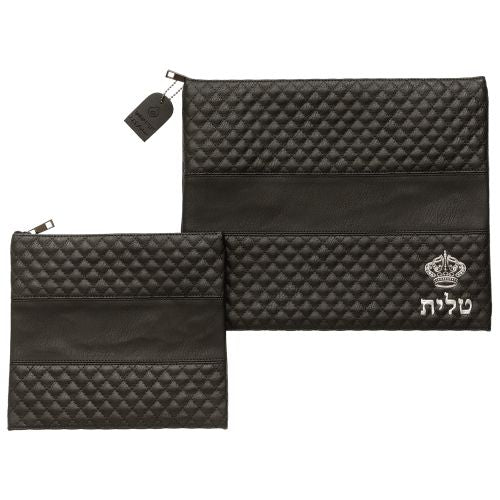 סט טלית תפילין דמוי עור שחור אותיות בולטות "כתר" כסף 36×29 ס״מ דמוי עור שחור