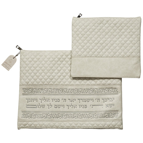 סט טלית תפילין דמוי עור בטון אותיות בולטות "ויברכך" כסף 36×29 ס״מ דמוי עור שחור