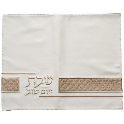 כיסוי חלה מהודר דמוי עור לבן עם ריקמה 42×52 ס״מ דמוי עור לבן