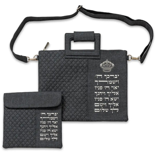 תיק מפואר לטלית דמוי עור אותיות בולטות "יברכך" 36×29 ס״מ דמוי עור