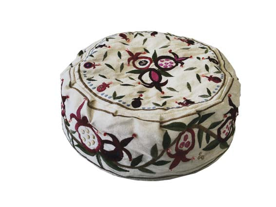 Hat - Embroidered - Pomegranates White
