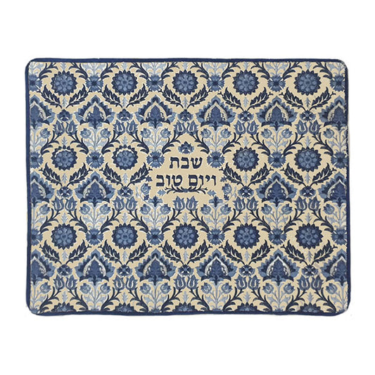 כיסוי חלה - רקמה מלאה - שטיח - כחול על פשתן
