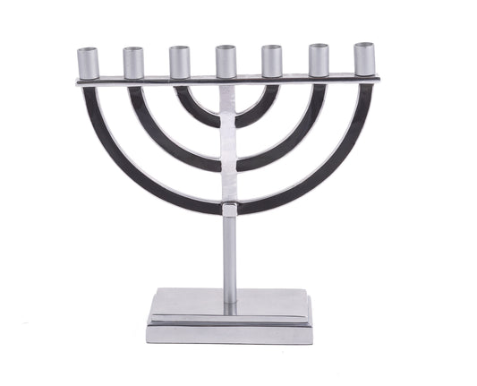 מנורה קלאסית גדולה - שחור